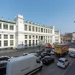 Studio Apartment Near University